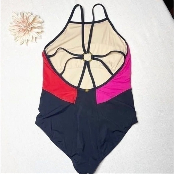 Miraclesuit Amoressa Colorblock One Piece Designer Swimsuit Pink Red Black 14 - Picture 8 of 12